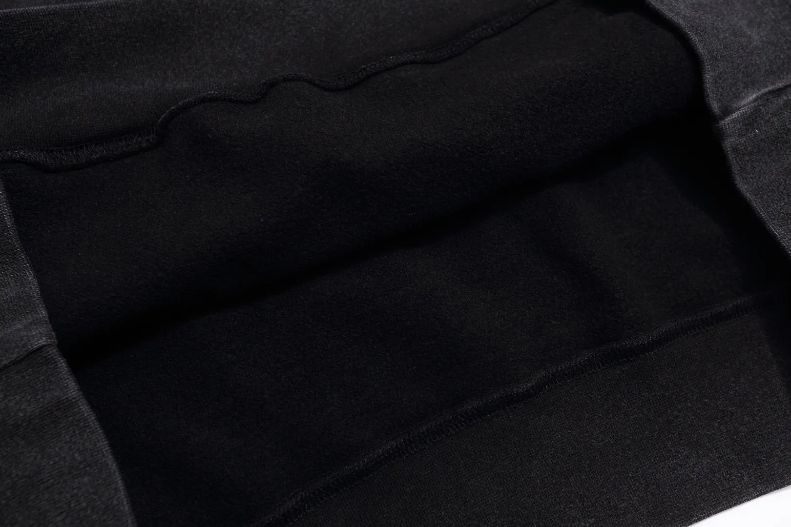 SAINT Michael ×HOODIE SMX retro lettered washed and distressed loose velvet hooded sweatshirt Fabric: 420g Style number: SM628 Size: S-M-L-XL Color: Black Price: P236